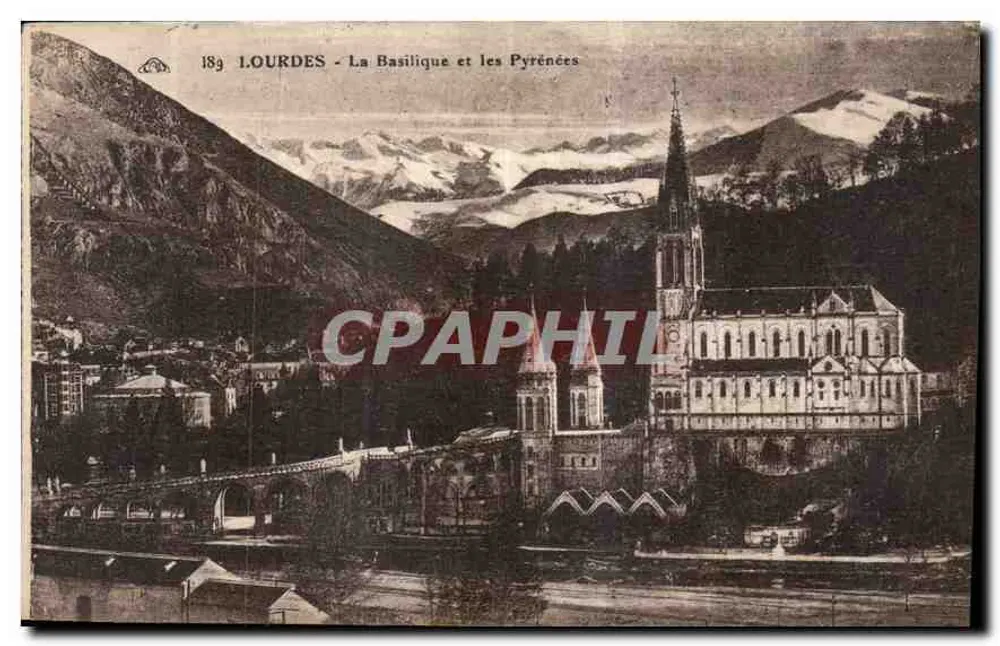 Lourdes - A Basílica e os Pirineus — editor C. Almadienne des Arts Mécaniques, Strasbourg, n° 189 - Frente