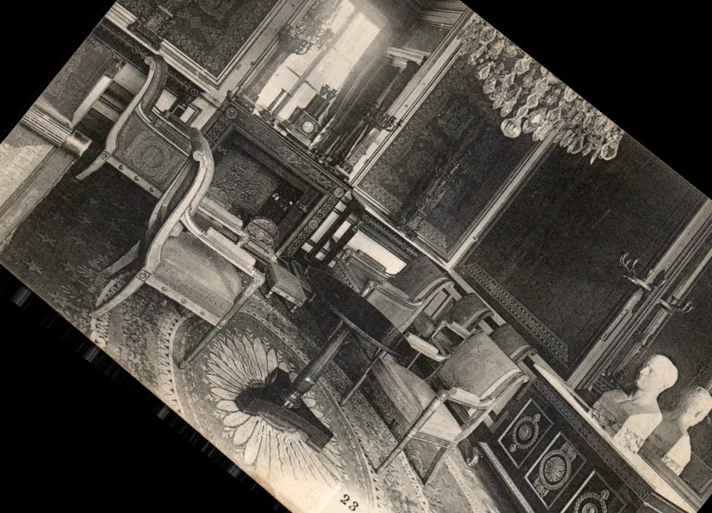 Sala de jantar ricamente decorada — interior de um hotel particular — editor S. M. N° 28 - Frente
