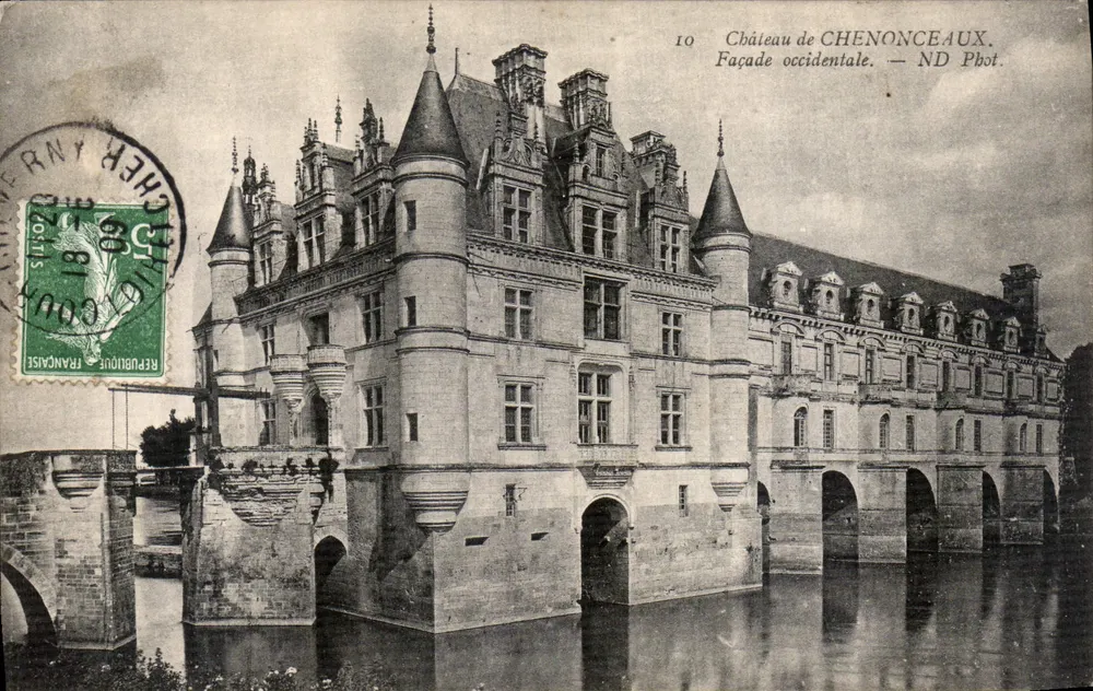 Castelo de Chenonceaux — Fachada ocidental — ND Phot. - Frente