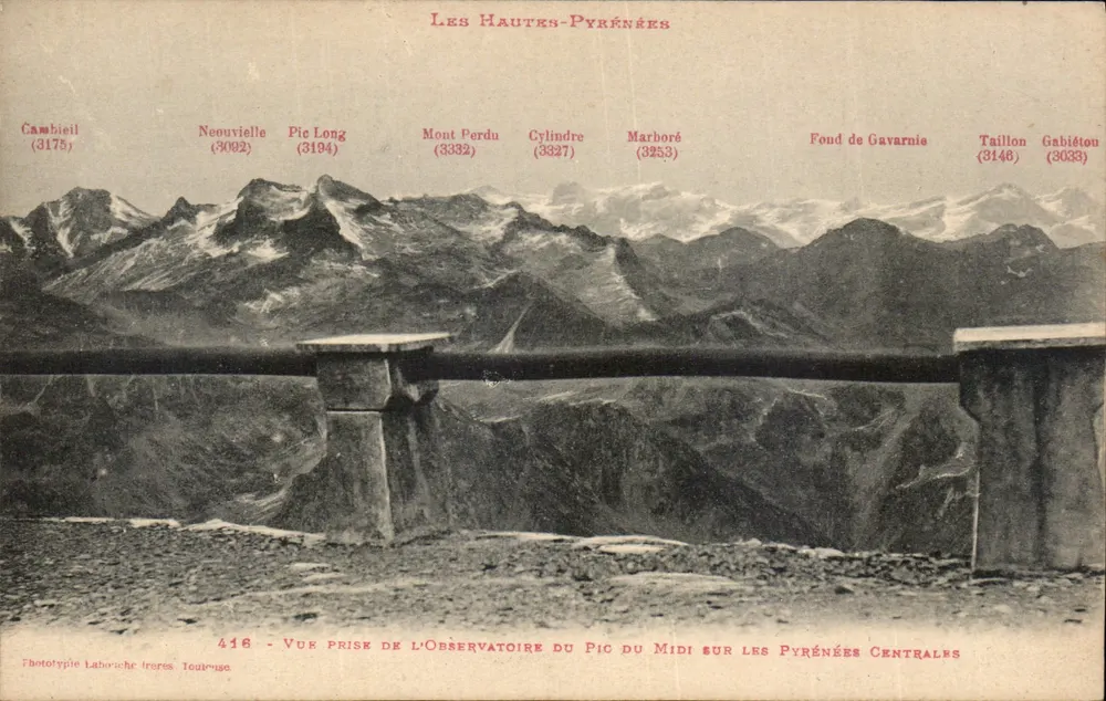 Ausblick vom Observatorium Pic du Midi über die zentralen Pyrenäen — Les Hautes-Pyrénées — Phototypie Labouchère, Toulouse - Vorderseite