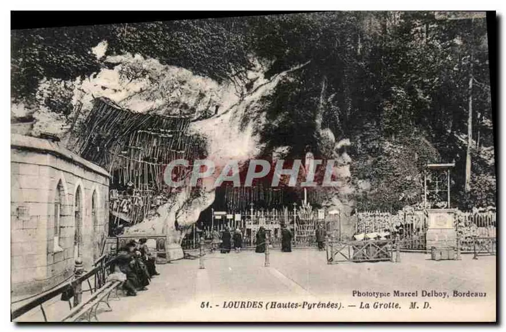 LOURDES (Hautes-Pyrénées) — A Grotta — Fototipia Marcel Delboy, Bordeaux - Frente