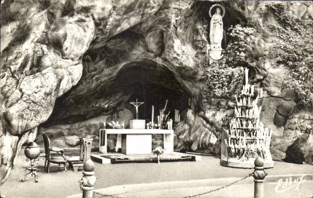 Gruta Milagrosa em Lourdes — Ed. Edlux, n° 45 bis - Frente