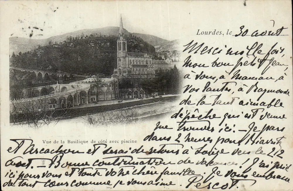 Ansicht der Basilika von der Seite mit Schwimmbecken — Lourdes — Verleger nicht sichtbar - Vorderseite
