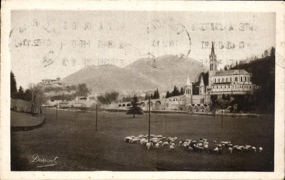 Lourdes — O Castelo-Forte e o Museu Pirineu — Edição Lourdes - Frente