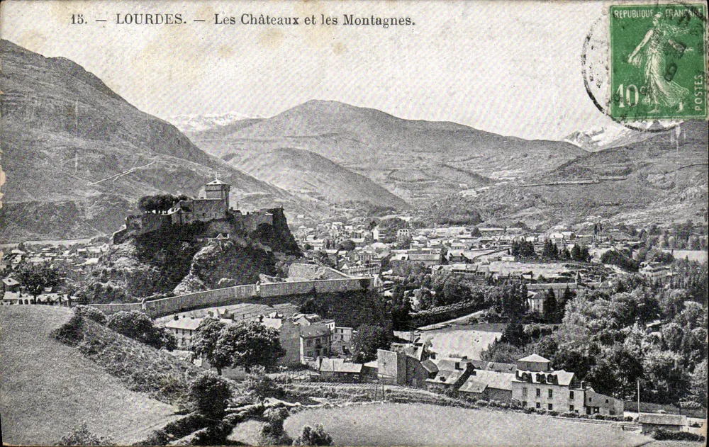 Lourdes — Die Schlösser und die Berge — Verlag nicht sichtbar, Seriennummer 13 - Vorderseite