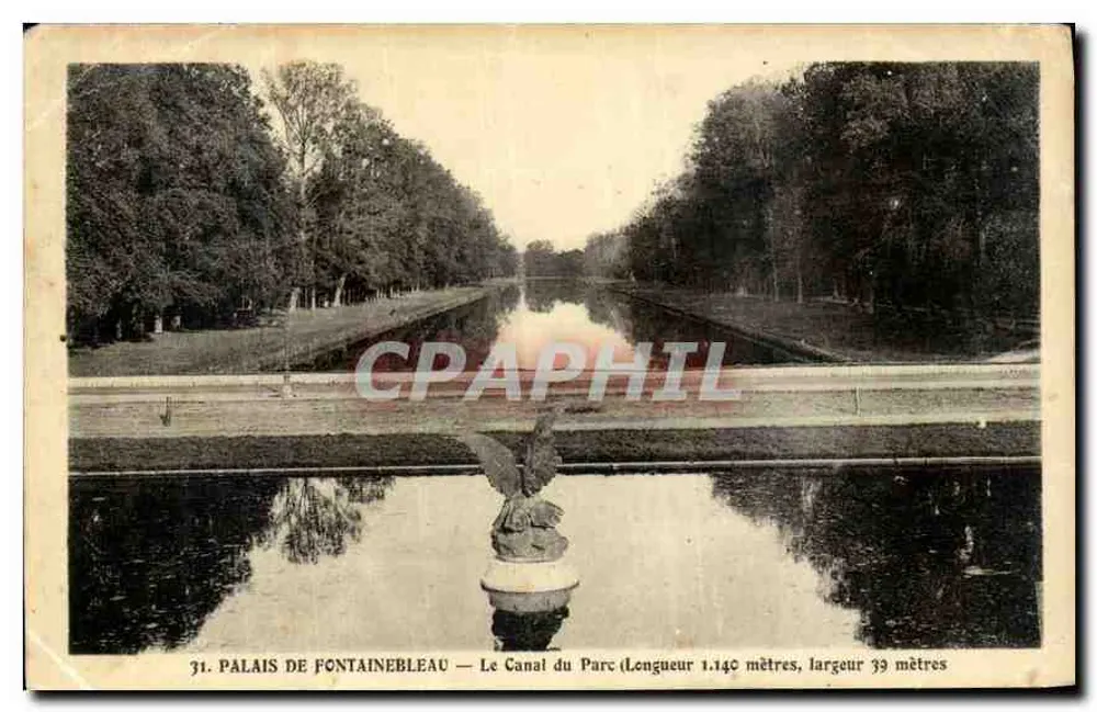 Palast von Fontainebleau — Der Parkkanal — Länge 1.140 Meter, Breite 39 Meter - Vorderseite