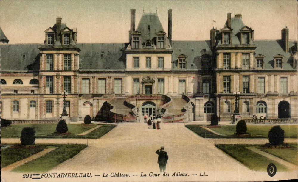 Fontainebleau — Das Schloss — Die Cour des Adieux — LL. — n°292 - Vorderseite