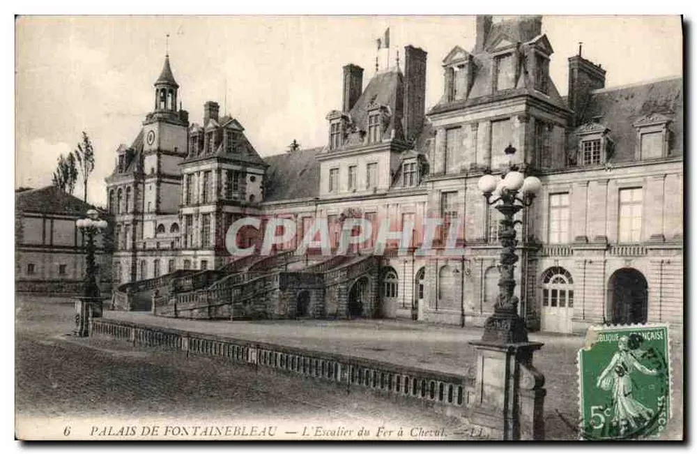 Schloss Fontainebleau — Die Eisen-Treppe Chèvrel - Vorderseite