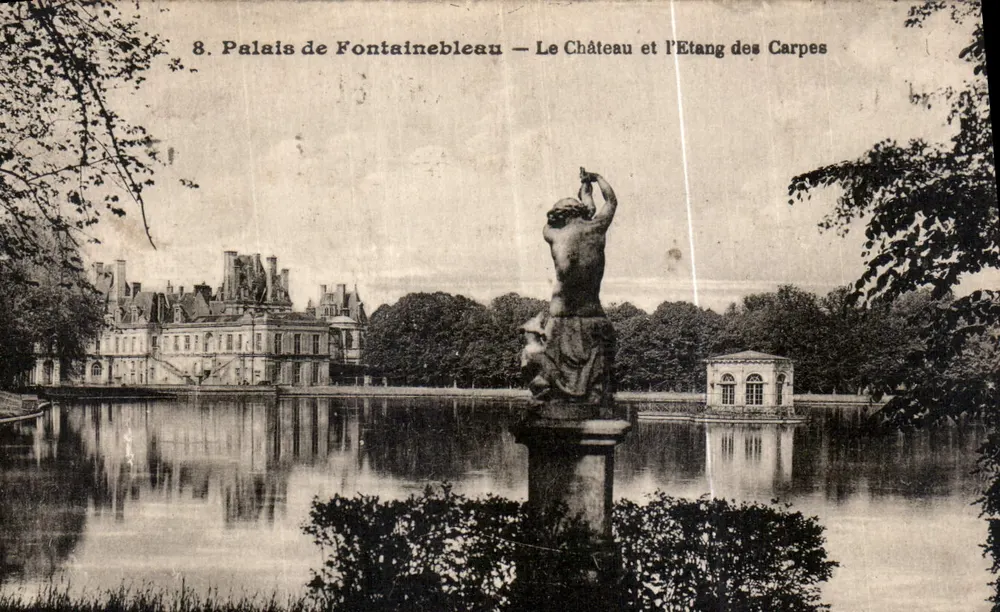 Palast von Fontainebleau — Das Schloss und der Karpfenteich — Verlag Jour Ideal, Nr. 8 - Vorderseite
