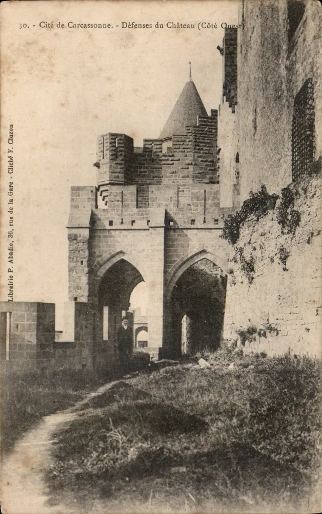 Cité de Carcassonne — Verteidigungen des Schlosses (Westseite) — Librairie P. Ahadie, rue de la Gare, Carcassonne - Vorderseite