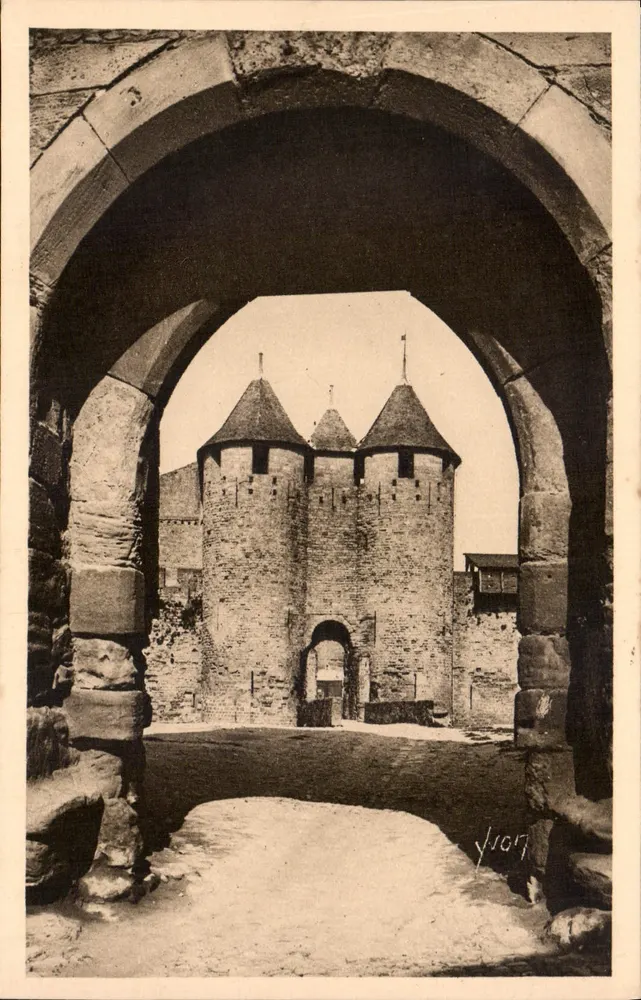 Carcassonne - Die Stadt - Eingang zum Schloss — Éditions d'Art Yvon, Paris - Vorderseite