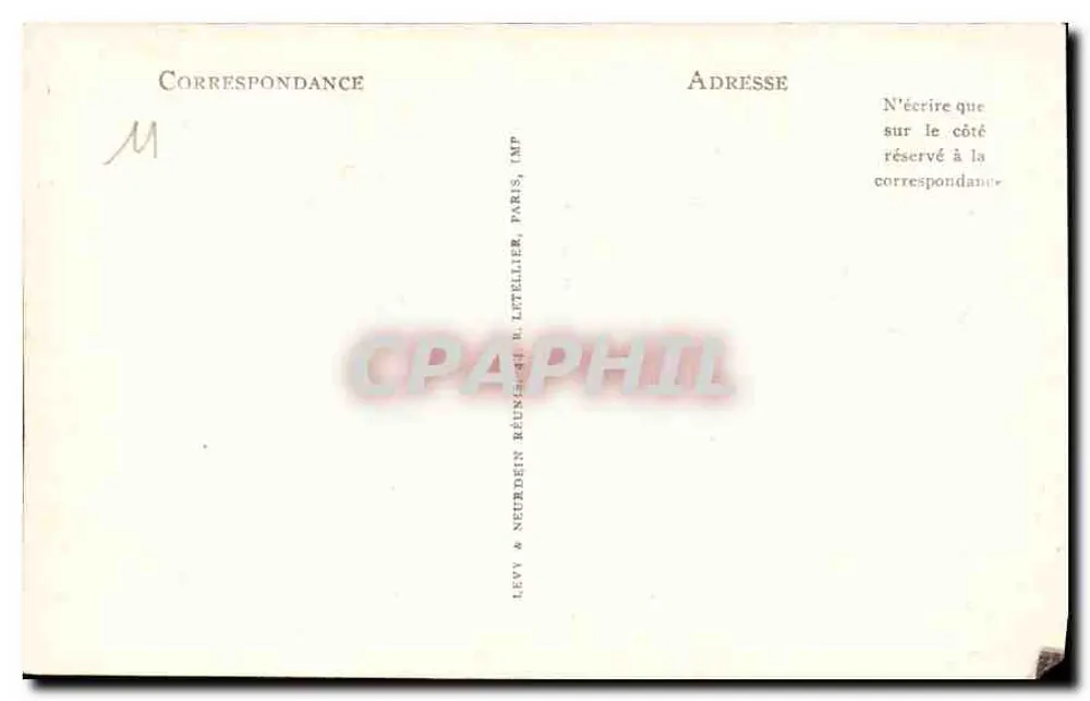 Carcassonne — As Altas Lices. O espaço que separa a cintura interna e a cintura externa e que servia também para a defesa e para as justas e torneios. - Verso