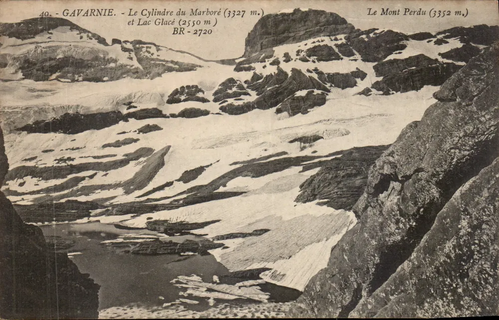Gavarnie - Der Zylinder von Marboré (3327 m.) und Gletschersee (2550 m.) — Der Verlorene Berg (3352 m.) — BR-2720 - Vorderseite