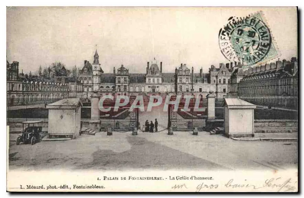 Schloss Fontainebleau — Das Ehrentor — L. Ménard, Fotoverlag, Fontainebleau - Vorderseite