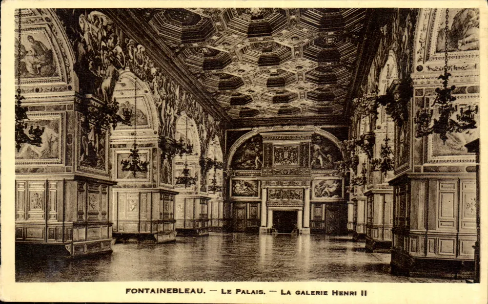 Fontainebleau — Das Schloss — La Galerie Henri II - Vorderseite