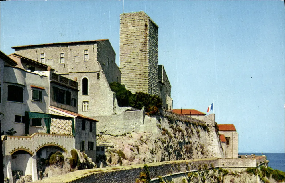 Antibes — Schloss-Museum Grimaldi — Éditions CAP - Vorderseite
