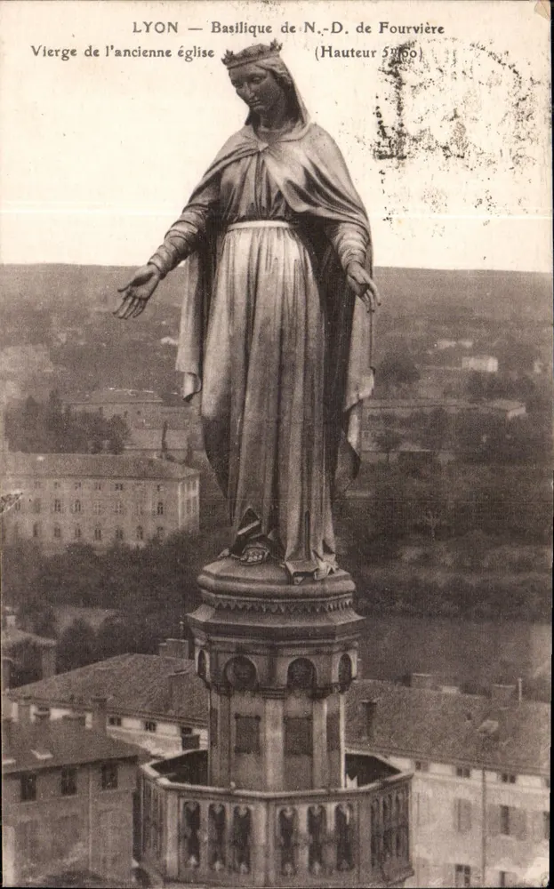 LYON — Basilika Notre-Dame de Fourvière — Jungfrau der alten Kirche (Höhe 5460) - Vorderseite
