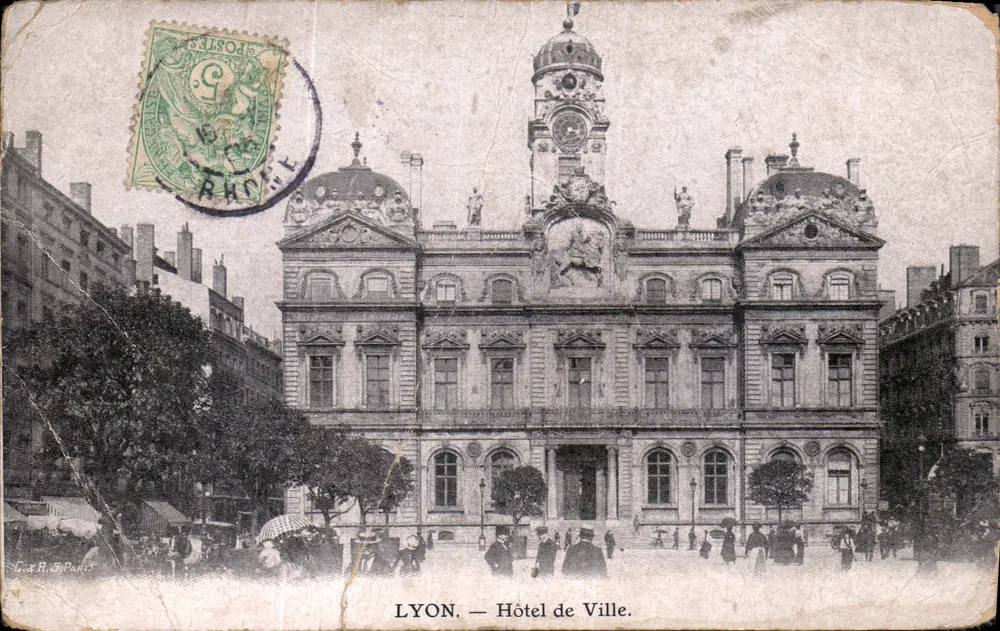 LYON — Hôtel de Ville — Éditeur E. J. R. Paris - Voorkant