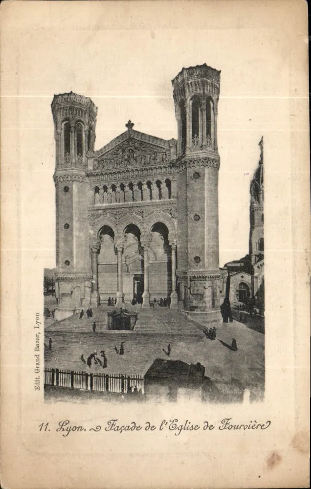 Lyon. Fachada da Igreja de Fourvière — Editor Grand Bazar, Lyon, n°11 - Frente