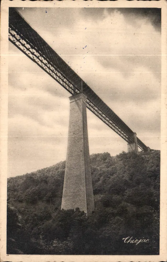 Viaduto dos Fades — Chéroyac — Editora Chéroyac - Frente