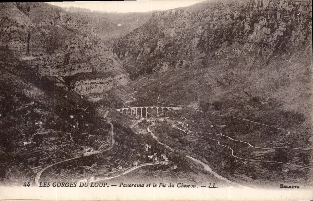 Die Gorges du Loup — Panorama und der Chevron-Gipfel — Selecta - Vorderseite