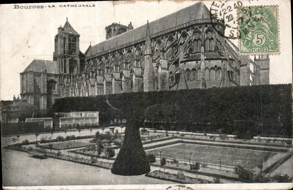 Bourges - A Catedral — editor não visível, número de série ilegível - Frente