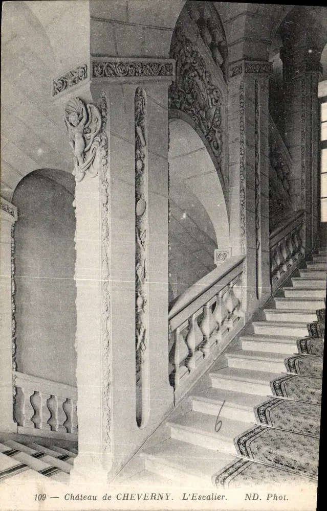 Castelo de CHEVERNY — A Escada — ND. Fot. n°109 - Frente