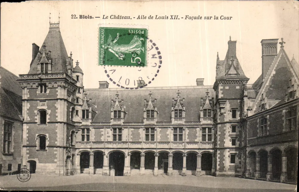 Blois — Das Schloss - Flügel von Louis XII - Fassade zum Innenhof - Vorderseite