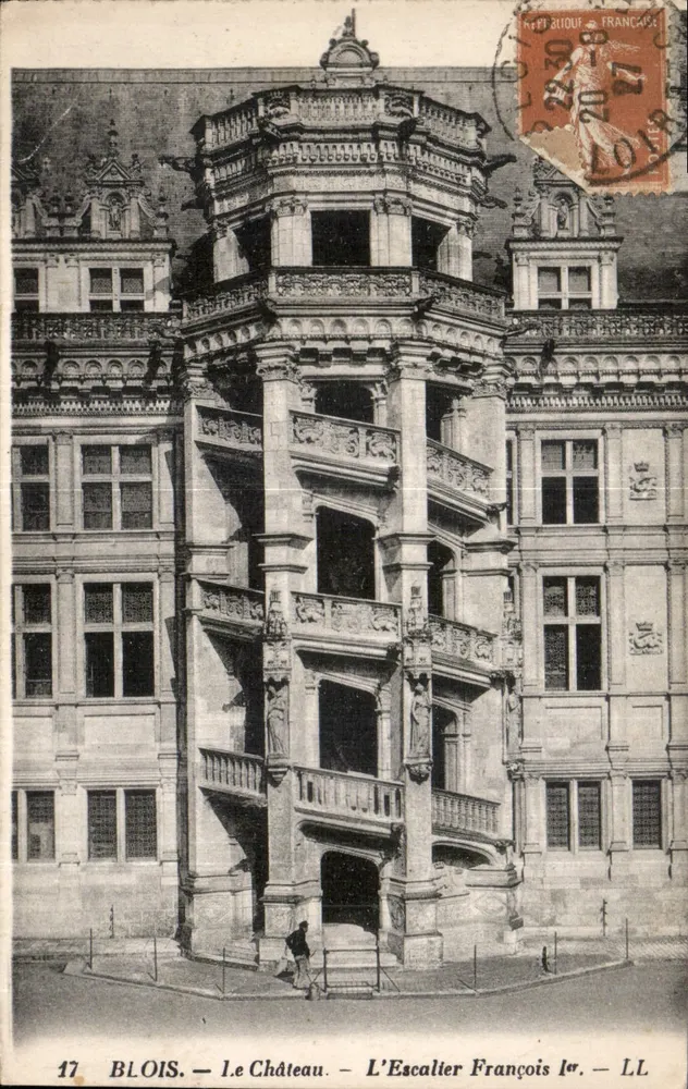 Blois — Das Schloss — Die Treppe François Ier — LL - Vorderseite