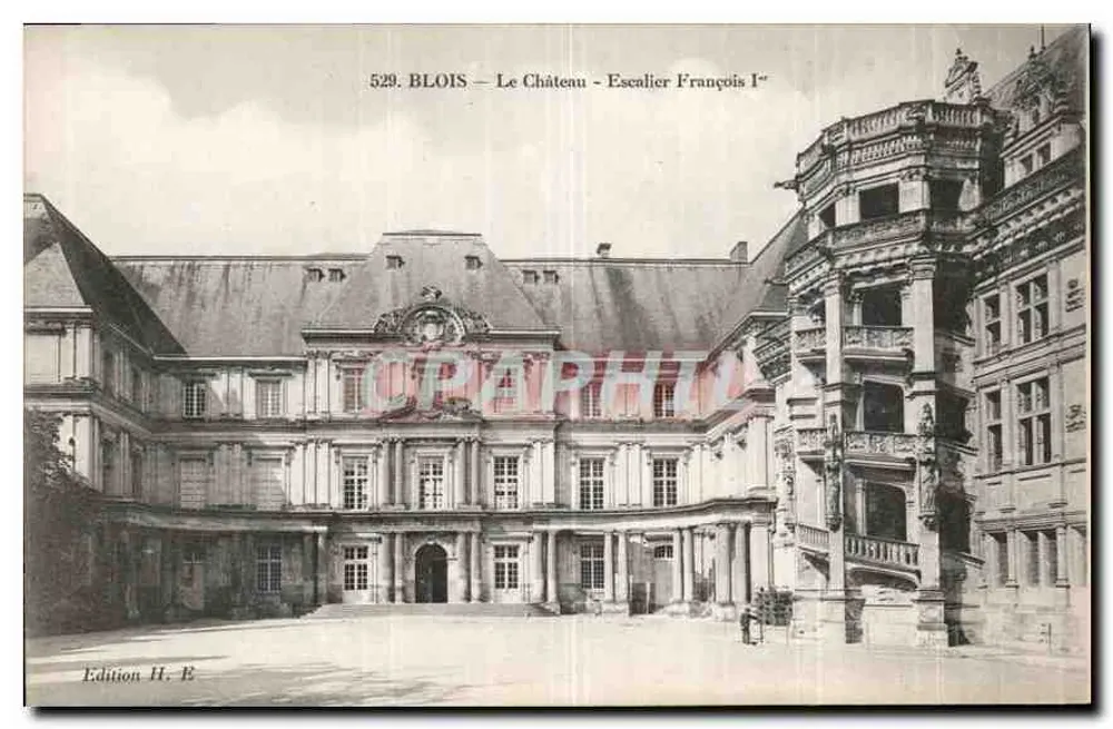 Blois — Das Schloss — Treppenhaus von François I — Edition H. E. n° 529 - Vorderseite