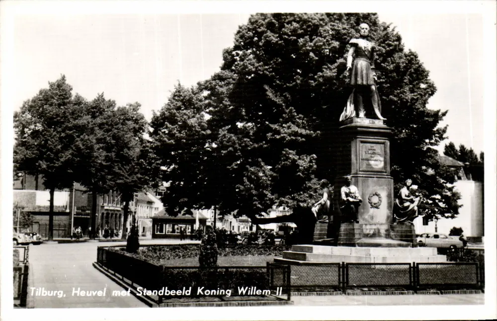 Tilburg, Heuvel mit Standbild König Willem-II — éditeur FERD. FOTOBUREAU B.V., n° 39 - Vorderseite