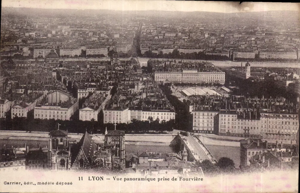LYON — Panoramablick von Fourvière — Garrier, Verlag, Modell registriert - Vorderseite