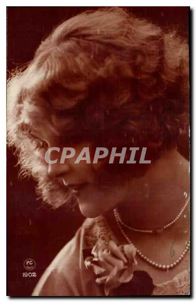 Retrato de uma mulher — 1902 — P-C PARIS, n°6 - Frente