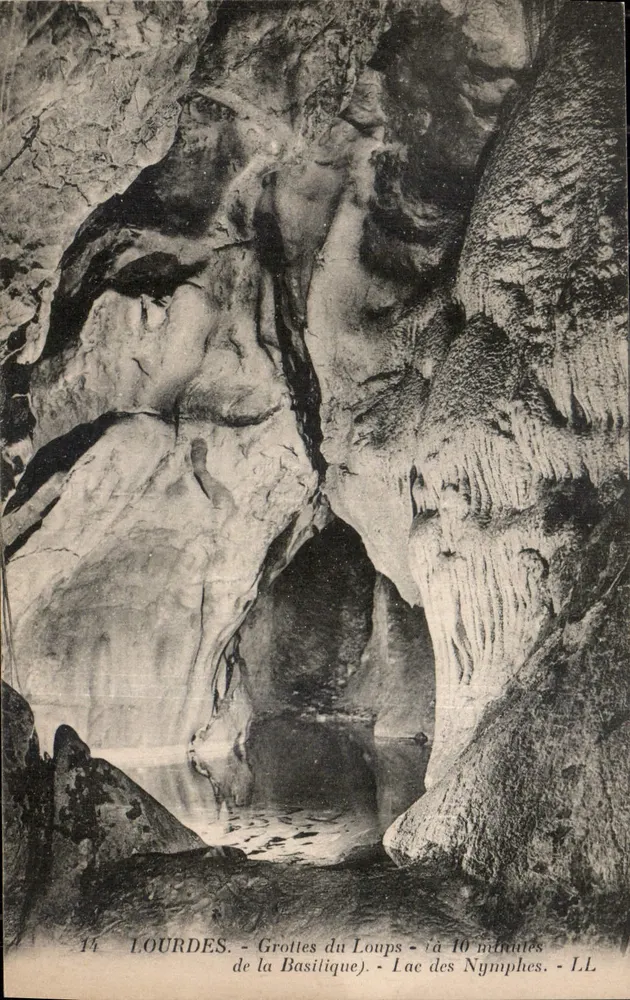 Lourdes - Grutas dos Lobos - Lago das Ninfas - LL - Frente