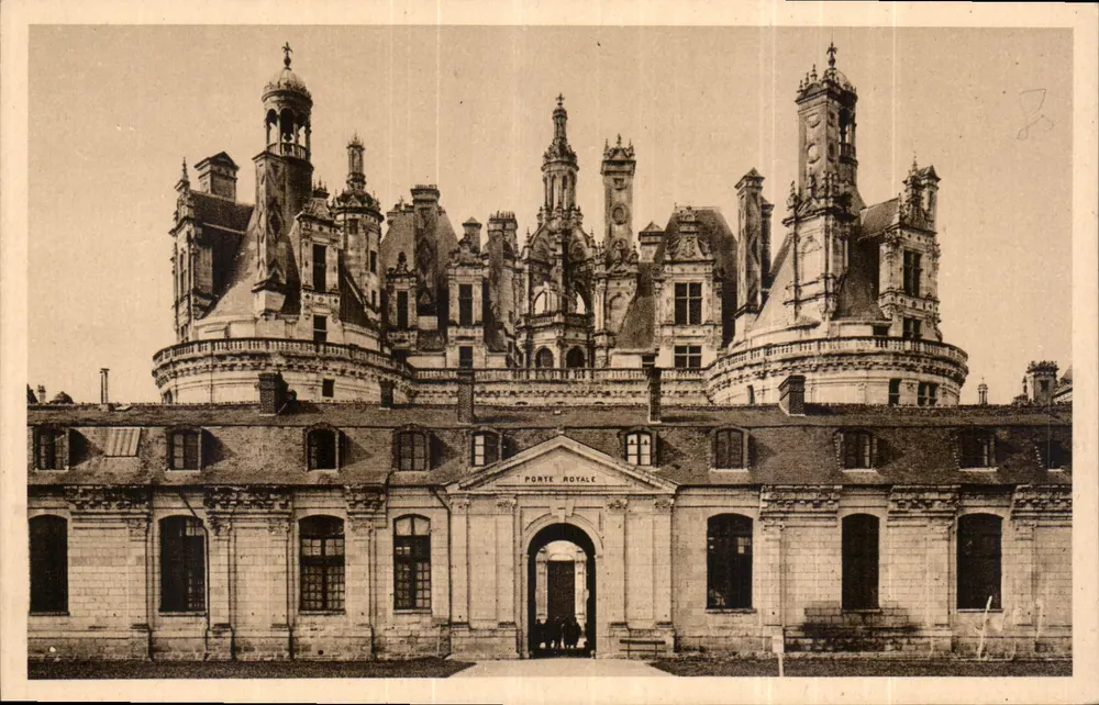 Chambord — Das Schloss ~ Das Königstor — Les Éditions d'Art-VON, Paris - Vorderseite