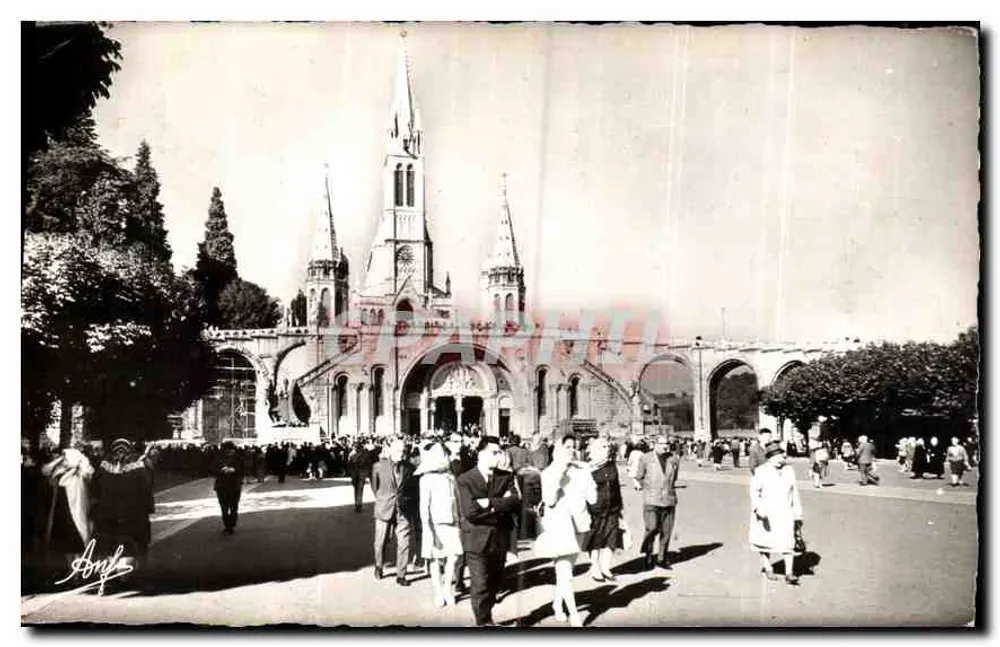 Lourdes — A Basílica — Éditions des Arias, n° A-8 - Frente