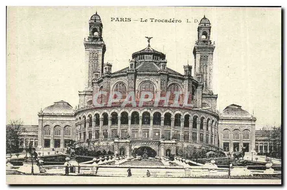 Paris — O Trocadéro — L.D. - Frente