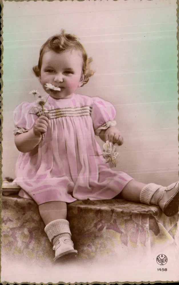 Bebê menina — em vestido rosa listrado — editor A. Noter n°1458 - Frente