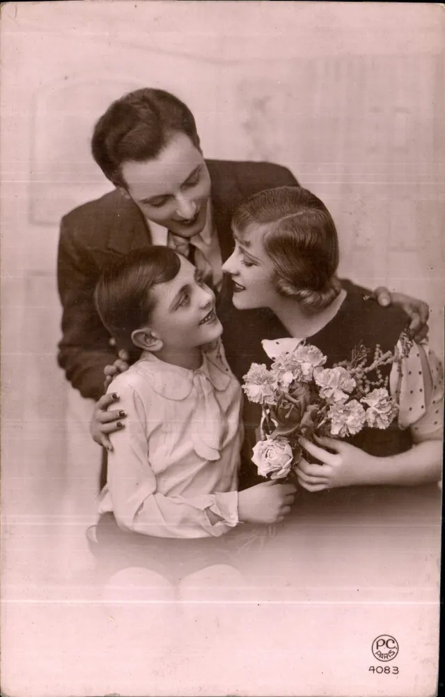 Família feliz — cena de vida — P-C Paris n°4083 - Frente