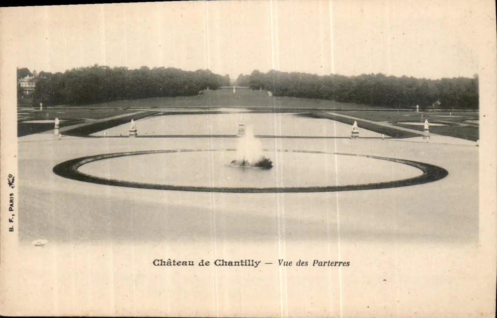 Castelo de Chantilly — Vista dos Parterres — B. F. Paris - Frente