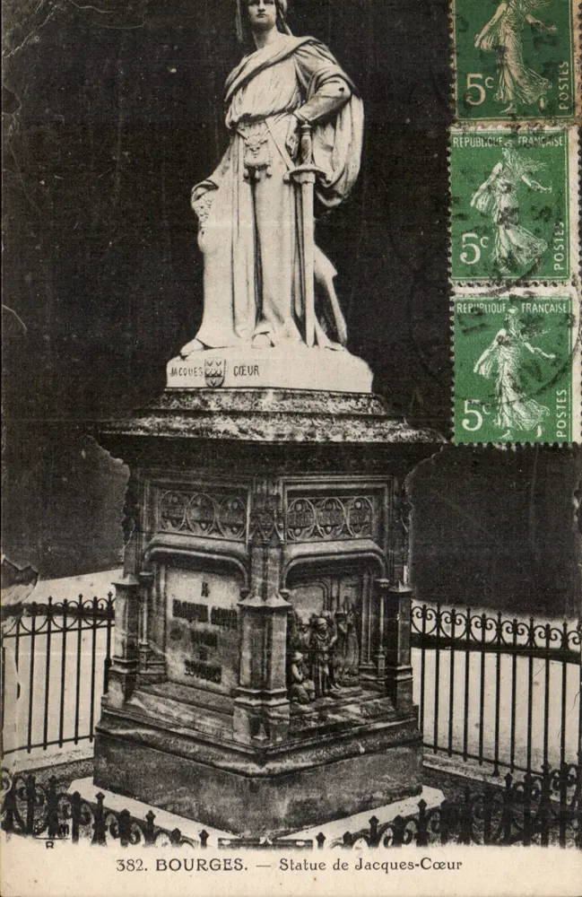 Bourges — Statue de Jacques-Cœur — Éditeur : Carica outilées en grès, n° 382 - Frente