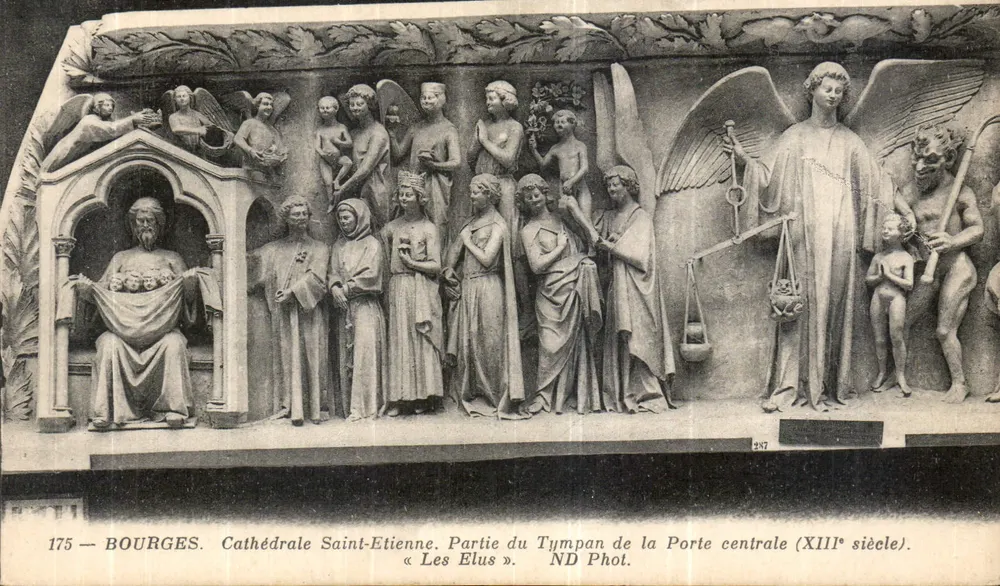 Bourges. Kathedrale Saint-Étienne. Teil des Tympanons der zentralen Tür (13. Jahrhundert). « Les Élus ». - Vorderseite