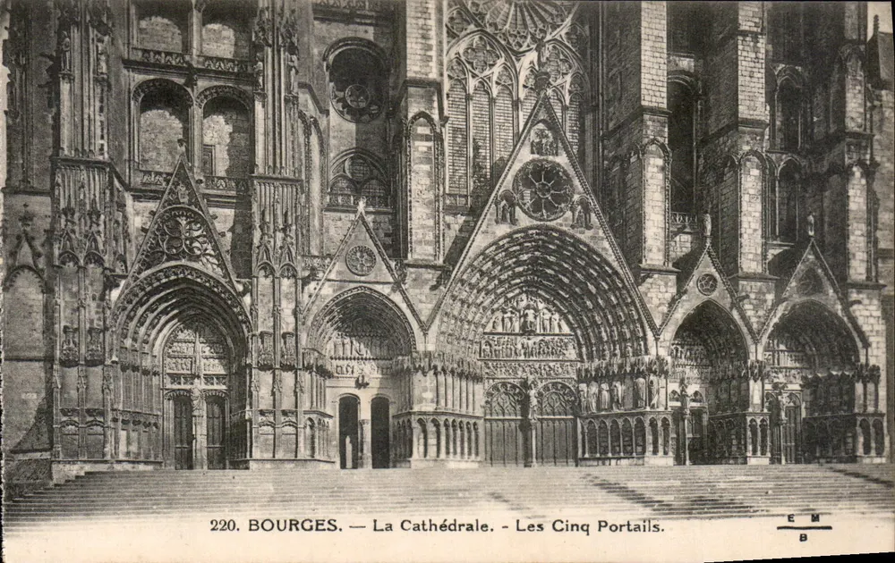 Bourges — The Cathedral — The Five Portals — Publisher E.M. n°220 - Front