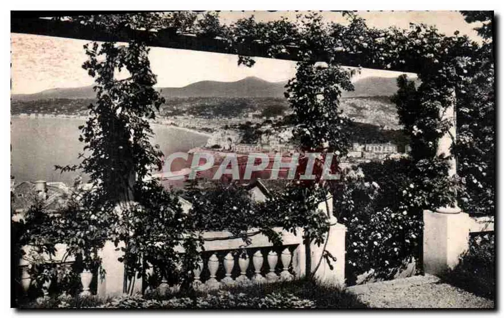 NICE — Uitzicht genomen tussen bloeiende pergola's — L. GILLETТА en Cie, uitgevers, NICE - Voorkant