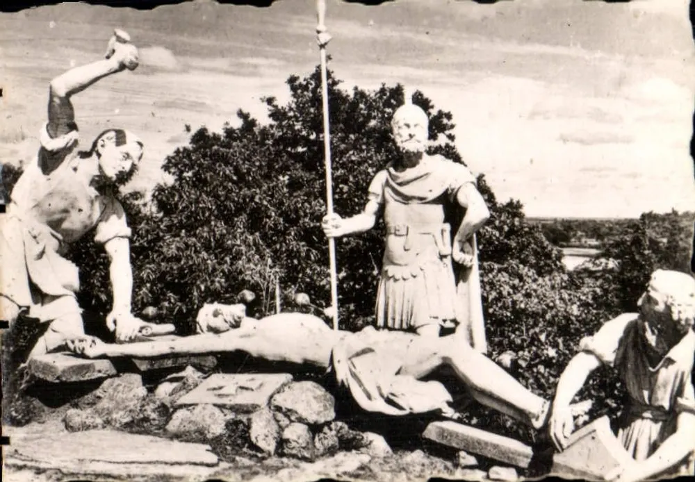 XI. Station — Jesus wird an die Kreuz gefesselt - Vorderseite
