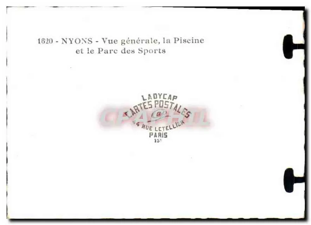 Nyons — Allgemeine Ansicht, das Schwimmbad und der Sportpark — Ladycap Cartes Postales, 44 rue Letellier, Paris - Rückseite