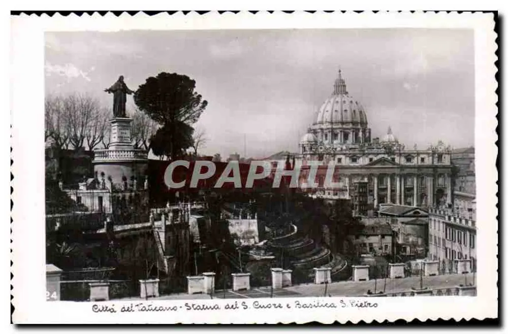 Cidade do Vaticano - Estátua do S. Coração e Basílica S. Pedro - Frente