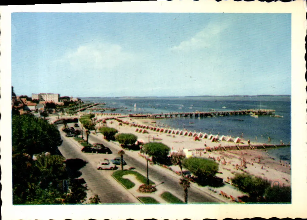 Arcachon — A Praia e a Promenade — Les Éditions Modernes Théojac, Limoges, n°06 - Frente