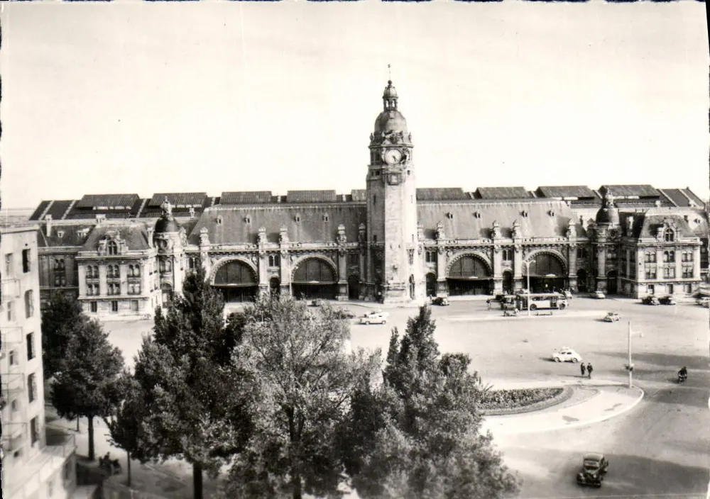 La Rochelle — Estação - Frente
