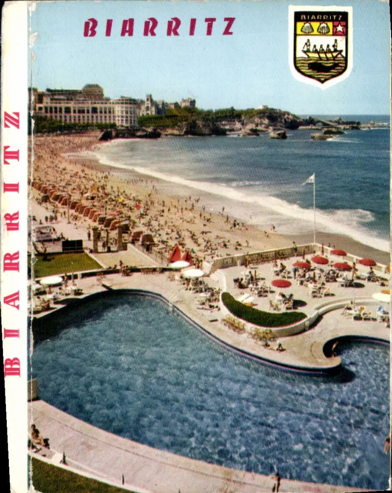 Biarritz — widok z lotu ptaka plaży i kasyna Beilevvue — wydawca CPAPHITI - Awers